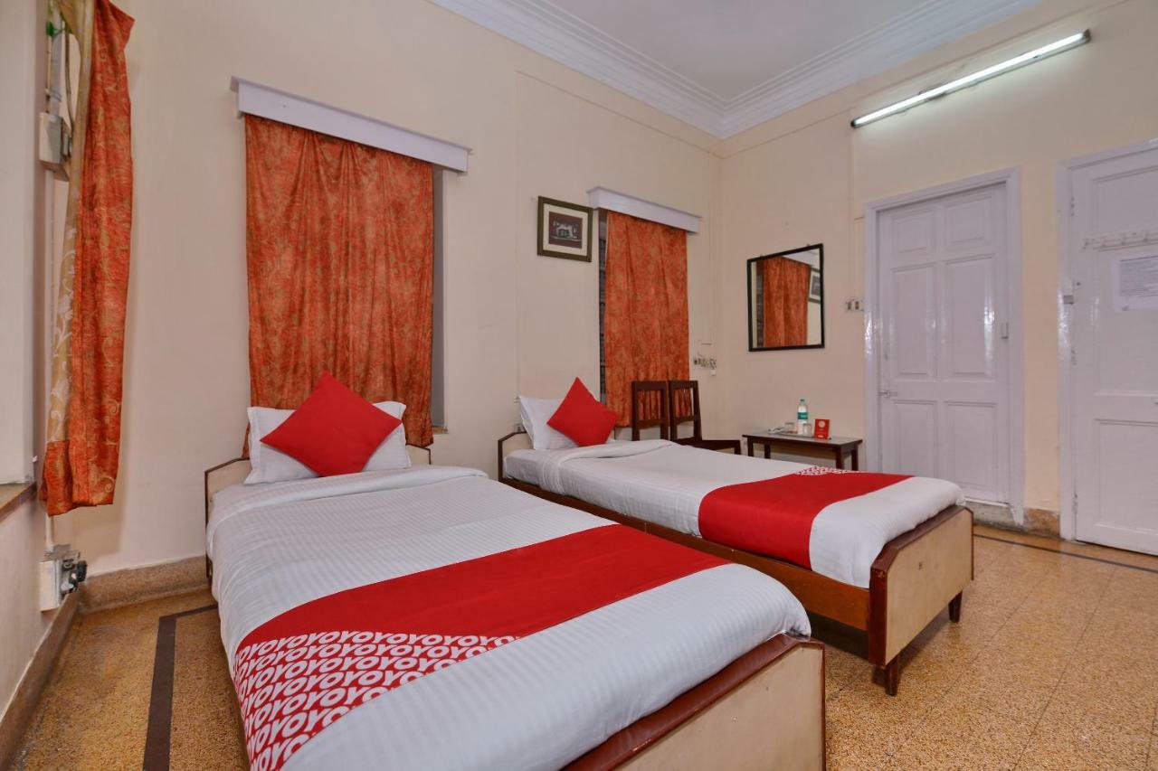 Oyo 10826 Sona Guest House Calcutta Exteriör bild
