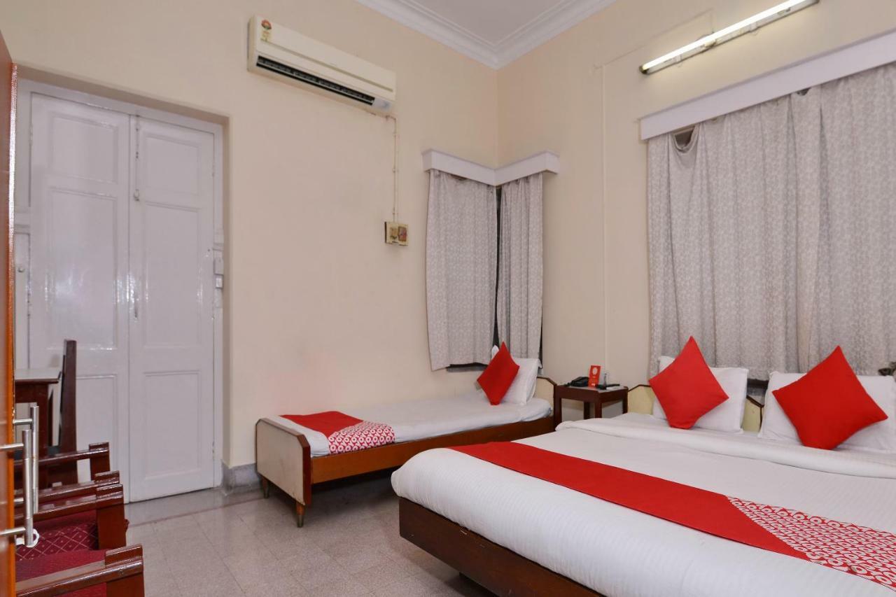 Oyo 10826 Sona Guest House Calcutta Exteriör bild
