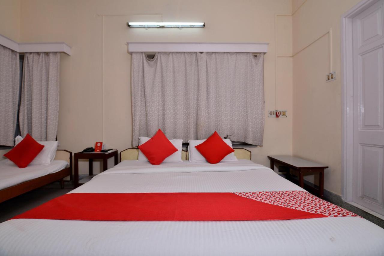 Oyo 10826 Sona Guest House Calcutta Exteriör bild